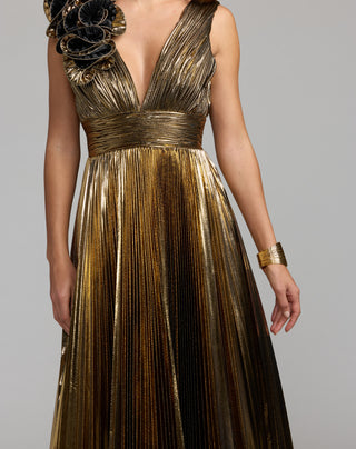 Metallic V Neck Sleeveless Ballgown With Ruffle - size 8