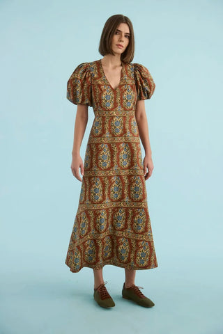 HarrisonDress-AmberGlenBrown-Fall2026-HunterBellNYC-1-resized.webp