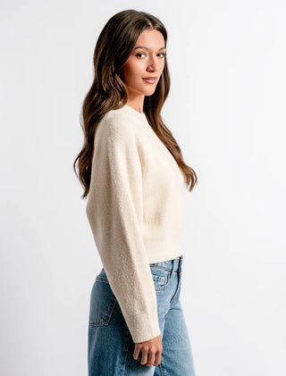 M5876B_CARRARA_SWEATER_SOLID_ECRU_3.webp
