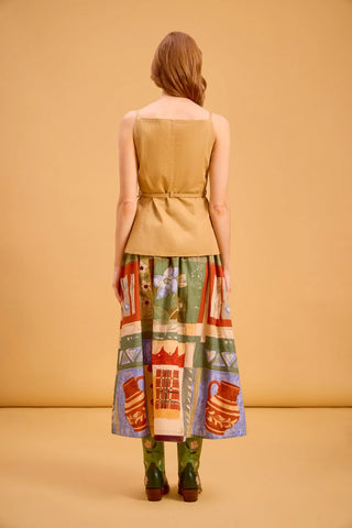 MeredithVest_Tan_KitSkirt_Fresco_0449_c843ab54-0060-4787-8029-608df0622896.webp