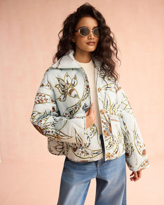 Omika_DiyaPowder_GoldieJacket_4.jpg