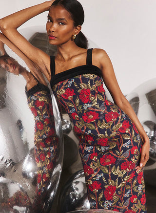 Q3TIt1XGSRC_zjtQIYTtiQ_Gimlet_Dress_1.jpg
